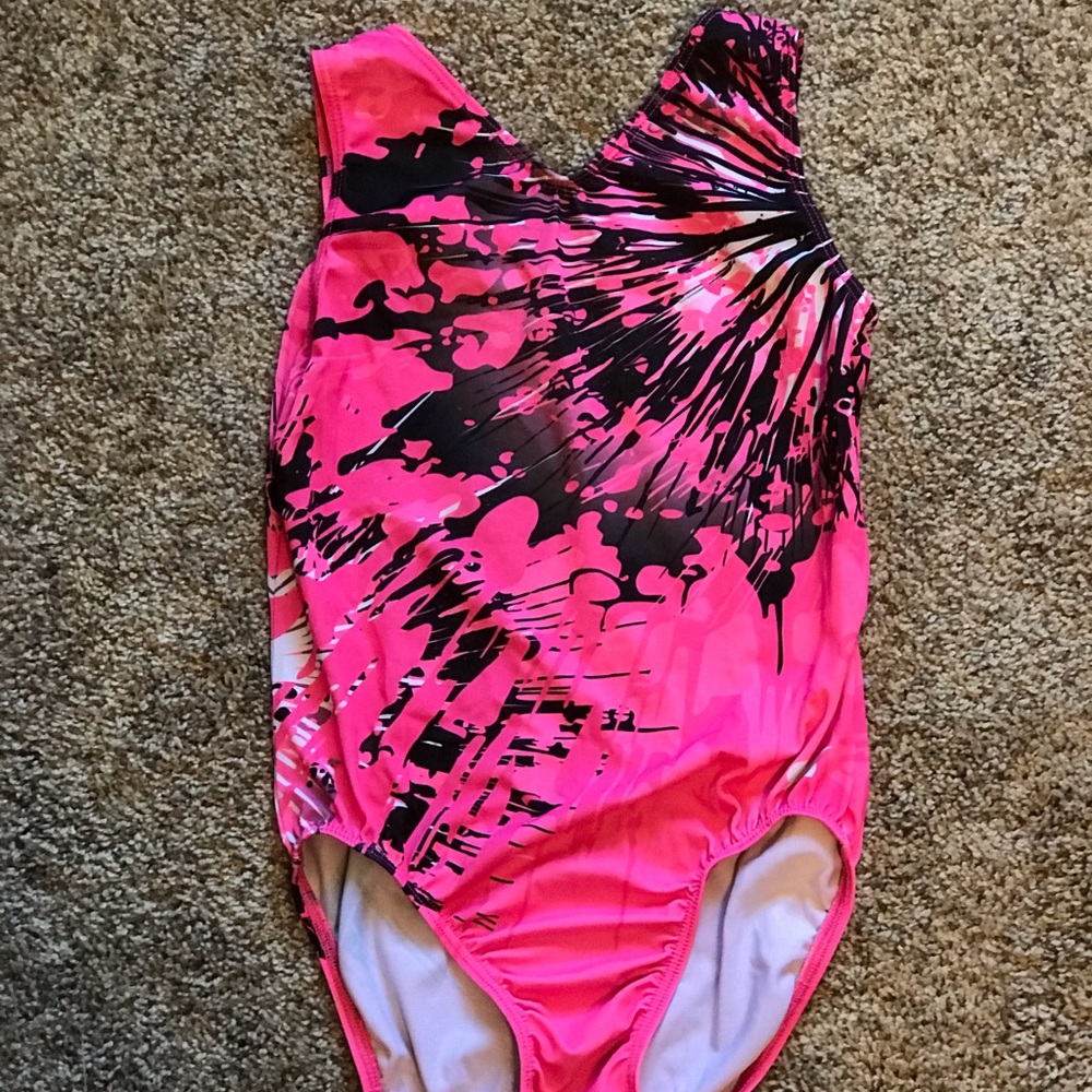 GK gymnastics leotard